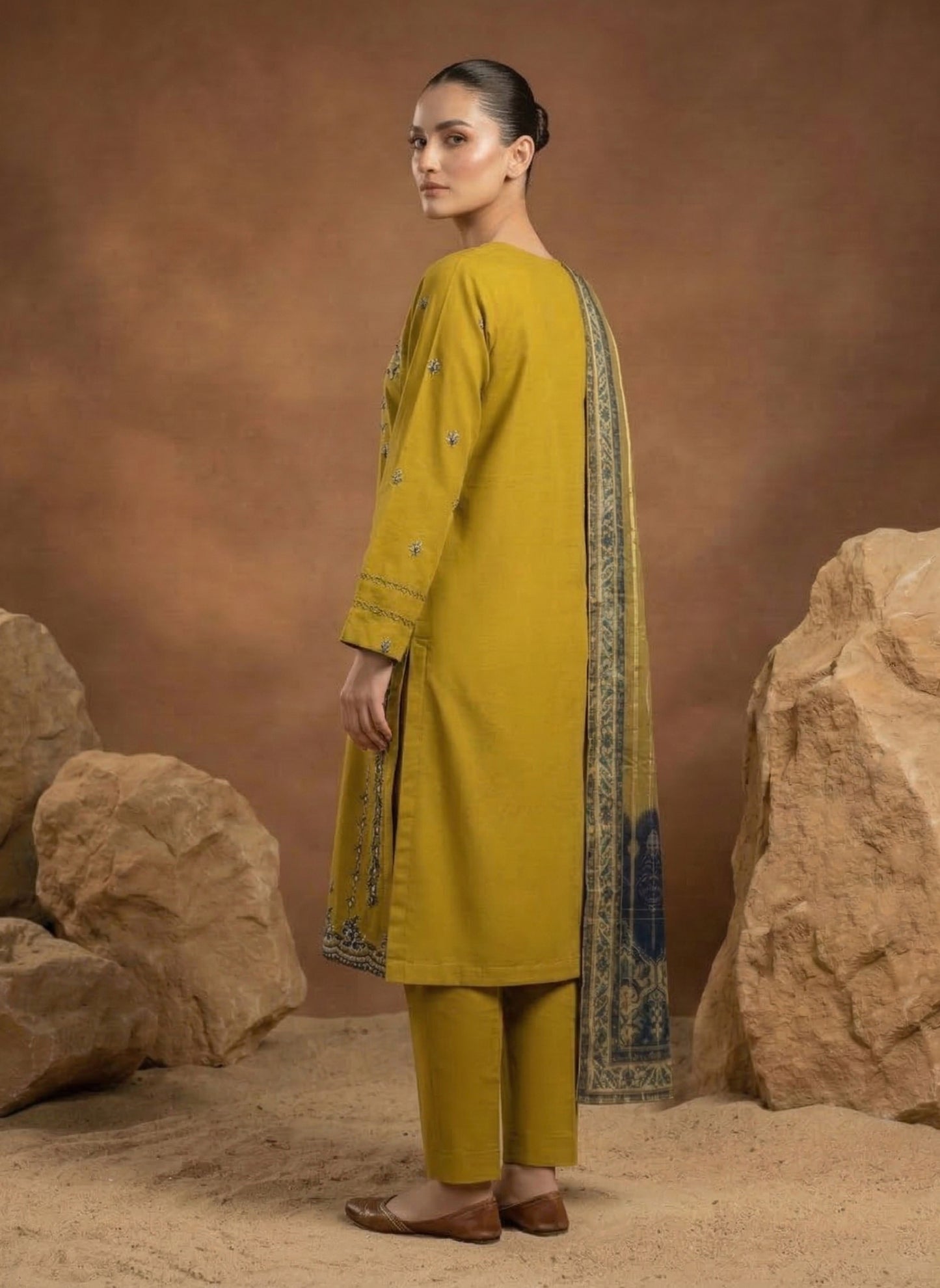 Mustard Elegance – 3 Piece Luxury Lawn 2026