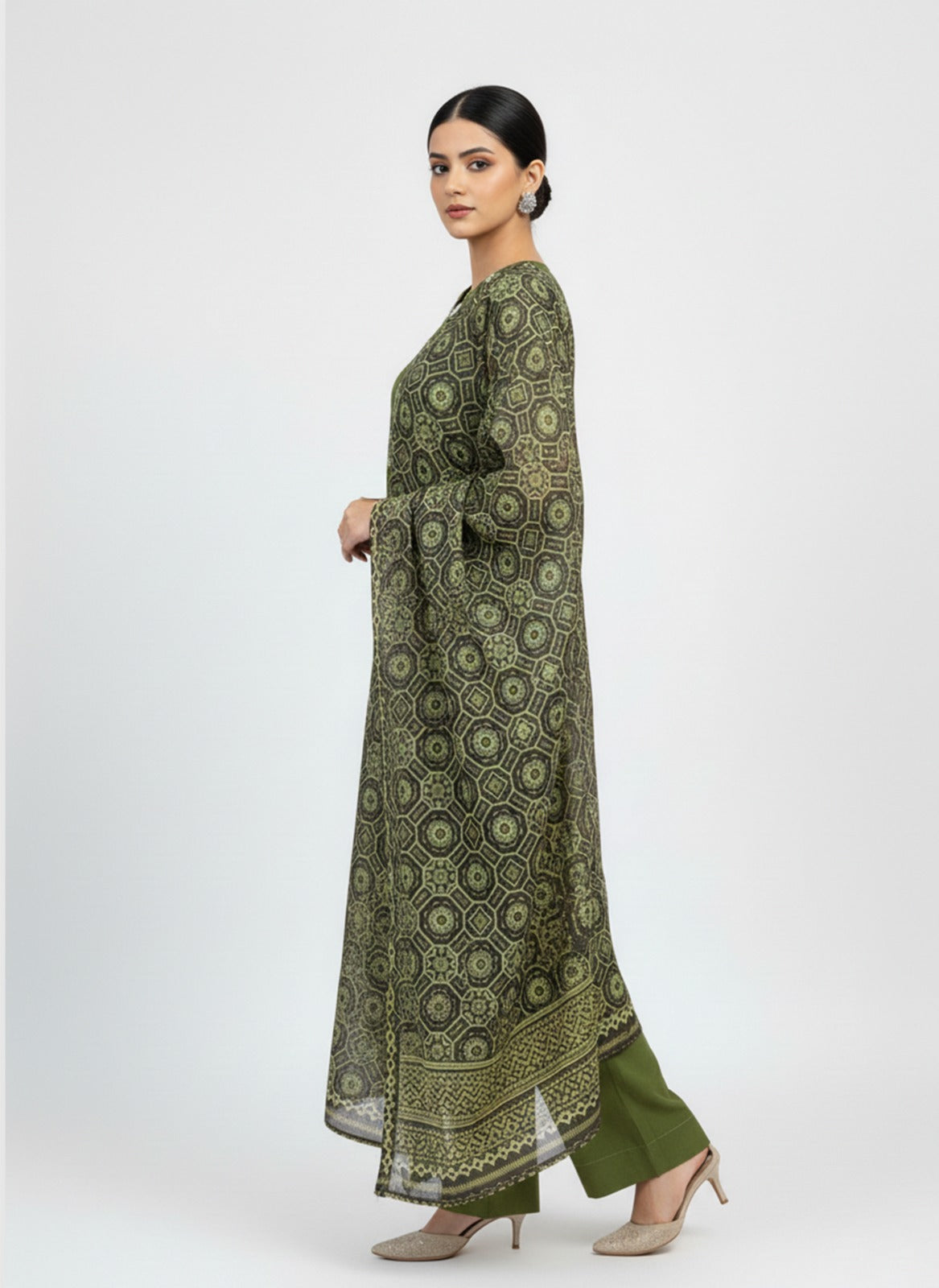 EMERALD WHISPERS – 3 PIECE MEHNDI GREEN JACQUARD COLLECTION 2026
