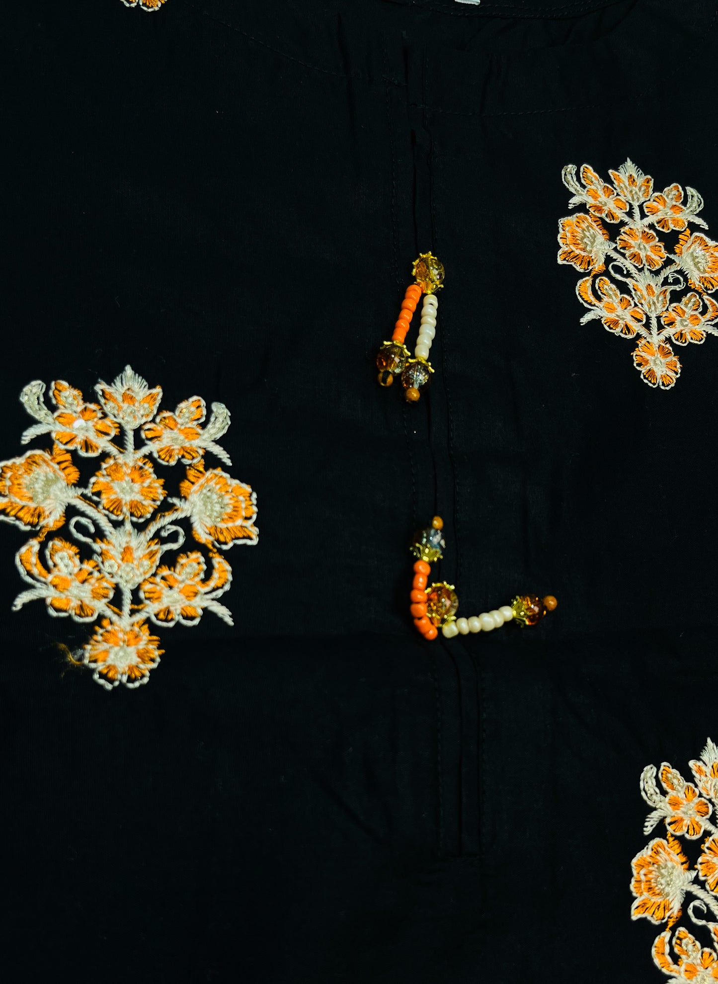 NOORE BLACK – 3 PIECE CHIKAN KARI CAMBRIC LAWN SUIT 2026